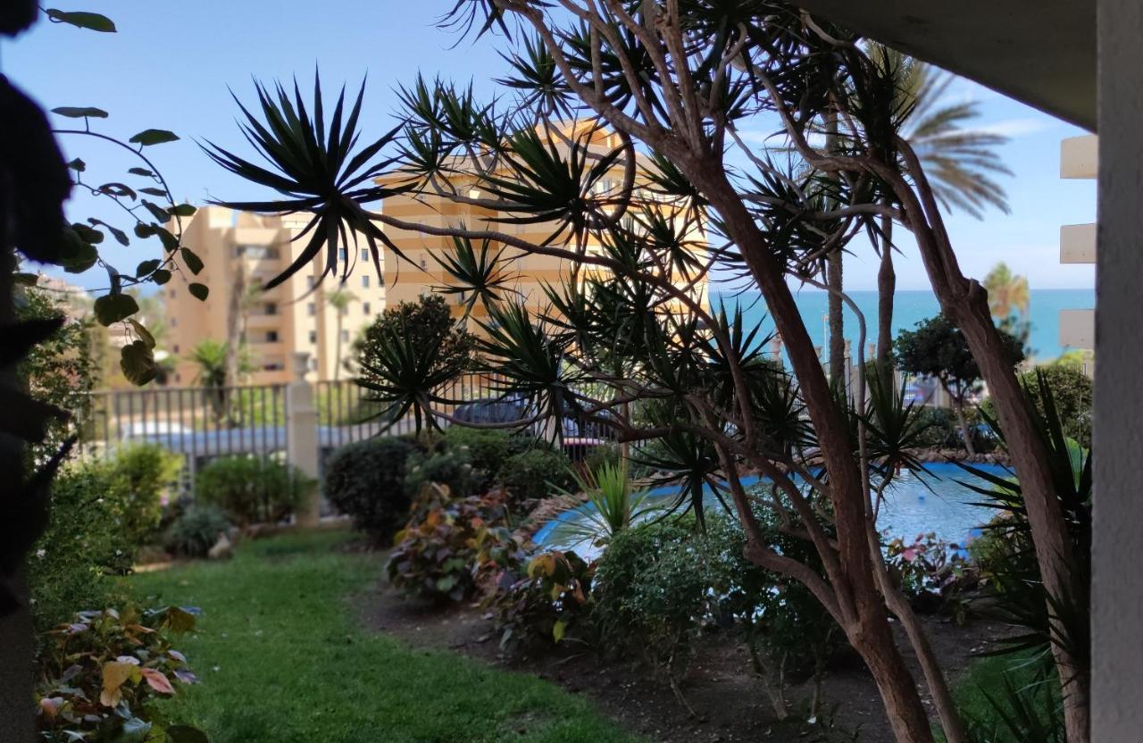 Benalbeach Casa Kito Relax 1ª Linea De Playa Benalmádena Exteriör bild